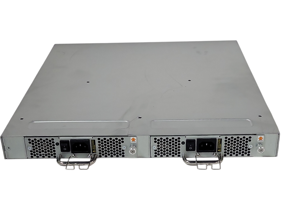 Brocade EMC2 DS-6505B EM-6505-12-8G-0R 12x active ports, 2x PSU, with 10x SFPs