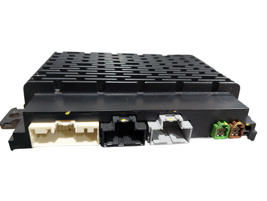 FoMoCo LJ8T-14G647-FR Supplier Code: G261Y Ford Mustang Control Module Amplifier