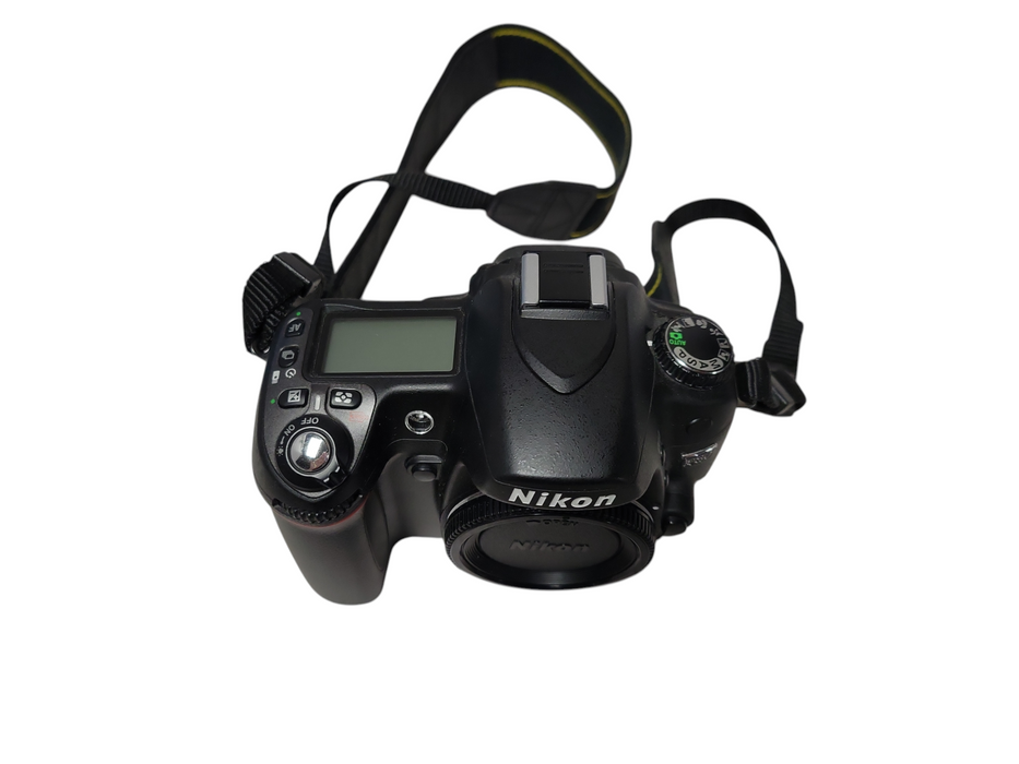 Nikon D80 Digital SLR Camera (Body Only) READ