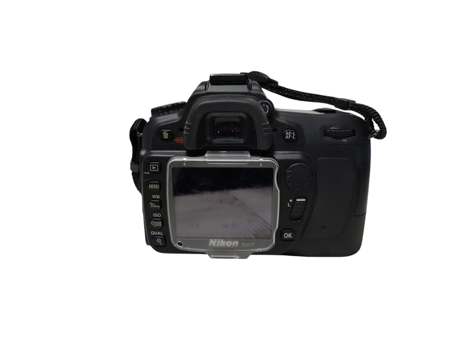 Nikon D80 Digital SLR Camera (Body Only) READ