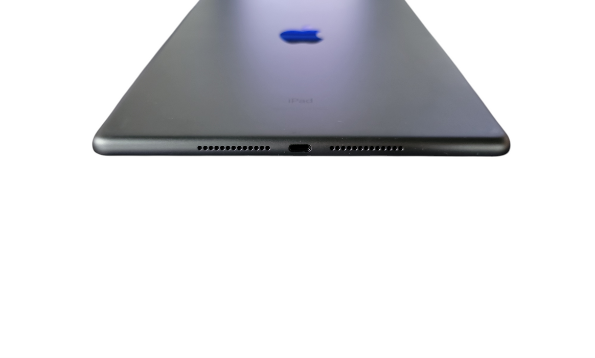 Apple iPad 7th Gen - 32GB - Space Gray [A2200] - READ