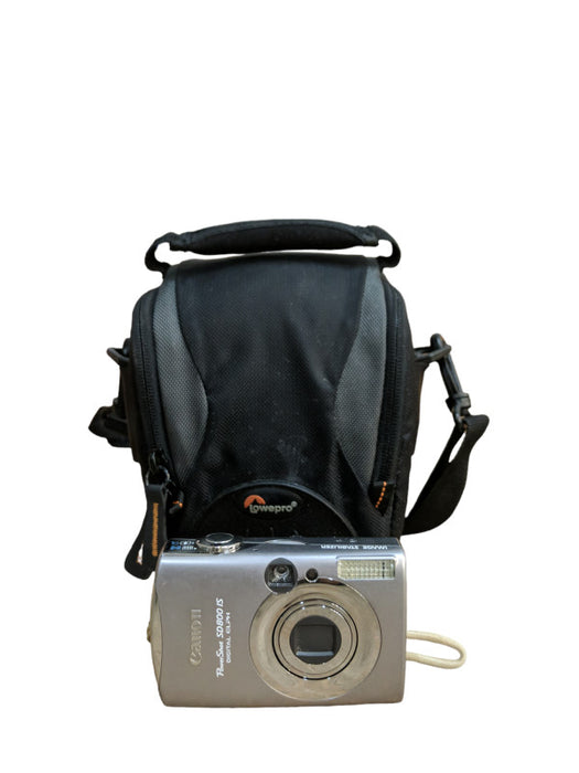Canon PowerShot SD800 IS 7.1MP Digital Camera with Carrying Bag
