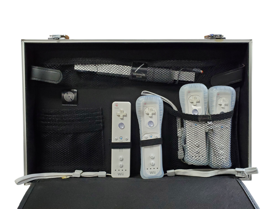 Nintendo Wii Console w/ 4x Wiimotes + Case and Cables *READ*