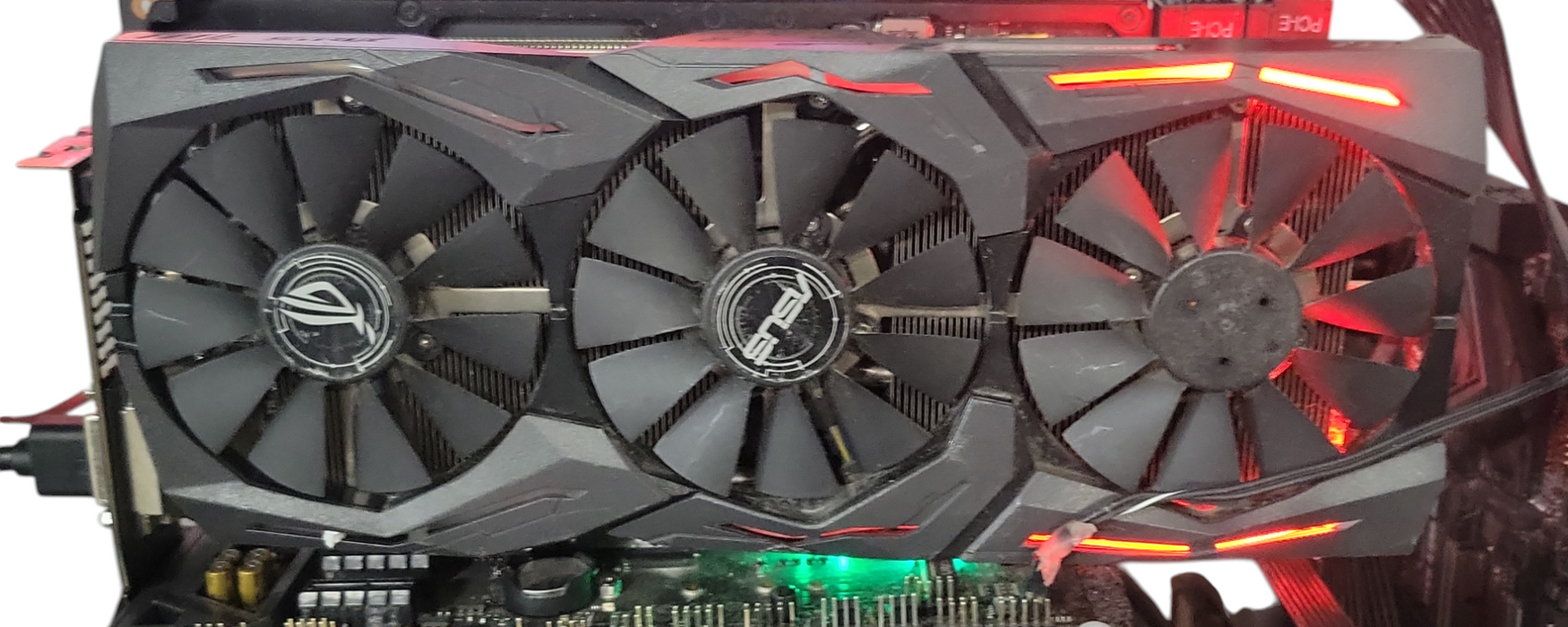 Asus ROG-STRIX-RXVEGA84-08G-Gaming 8GB Graphics cards