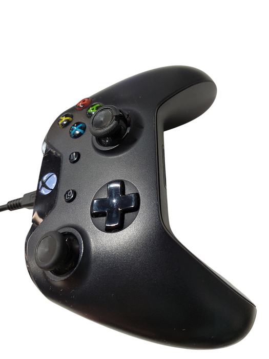 Xbox One , 1 Controller , Power Block & Hdmi Cable Model : 1540 with Kinect Cam