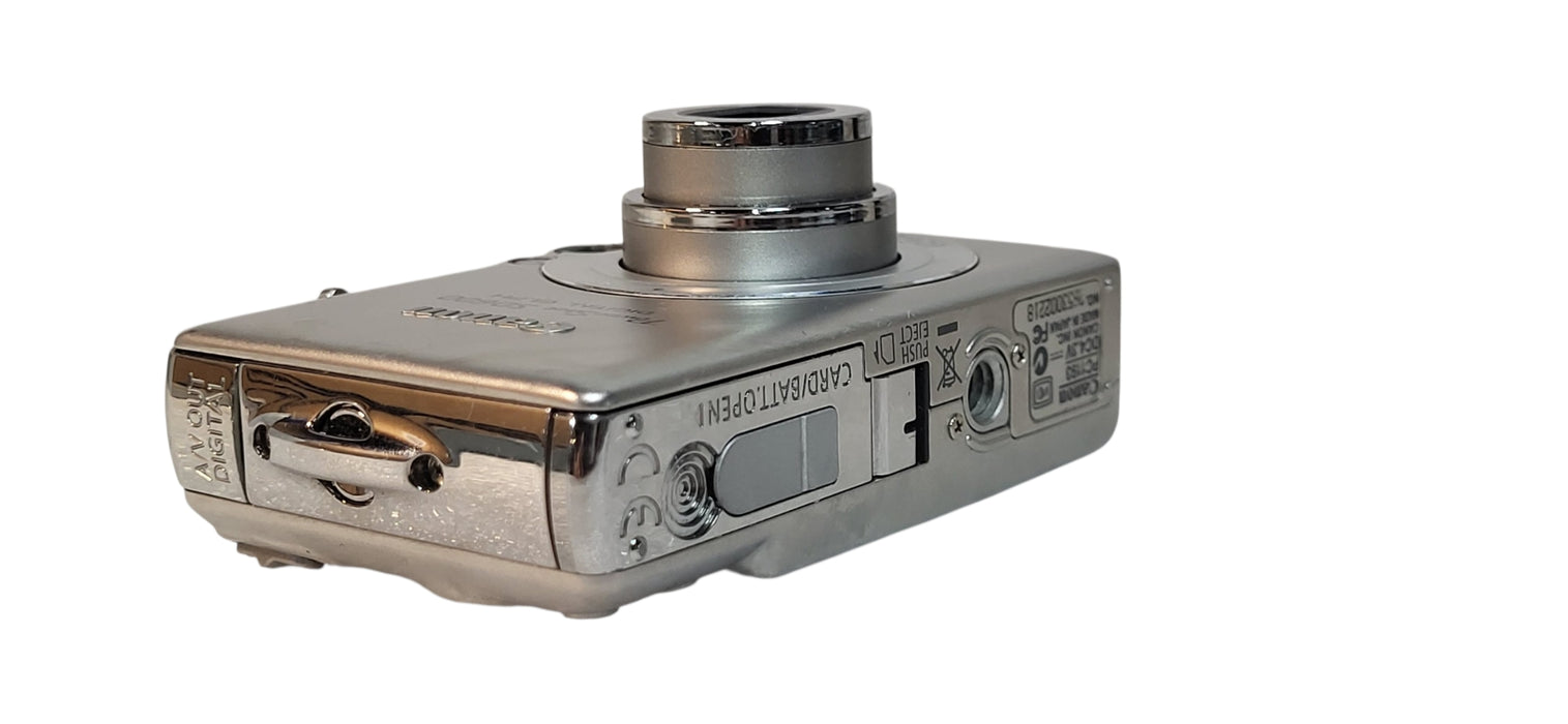Canon PowerShot Digital ELPH SD600 Digital Made in Japan Camera | READ