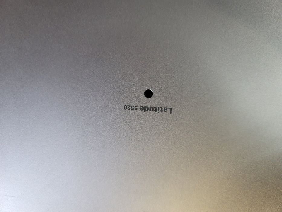 Dell Latitude 5520 i7-1185G7 16GB DDR4 256GB NVMe READ