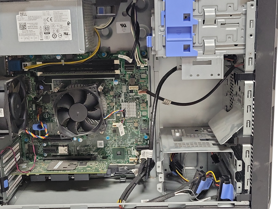 Dell PowerEdge T130, Xeon E3-1220 v5 3.00GHz, 16GB DDR4, PERC H330, 290W PSU