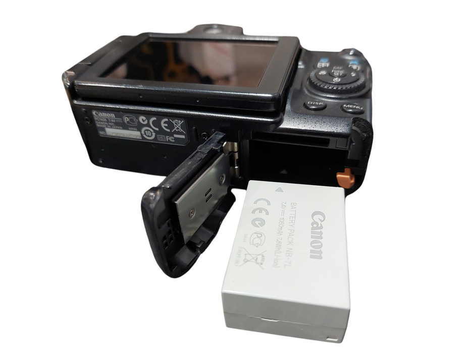 Canon PowerShot G11 Camera with case 10 MP High Sensitivity CCD Sensor