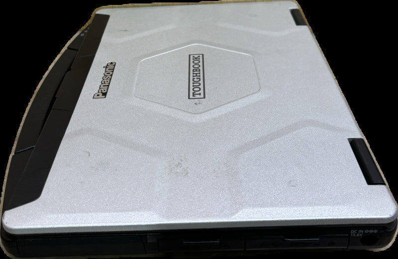 Panasonic ToughBook CF-54  i5-6300U@2.4GHz 16GB RAM 256GB SSD 16700 Hrs. READ