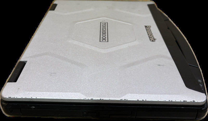 Panasonic ToughBook CF-54  i5-6300U@2.4GHz 16GB RAM 256GB SSD 16700 Hrs. READ