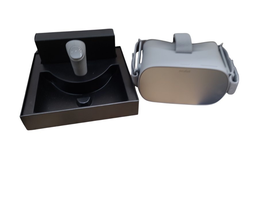 Meta Oculus Go 32GB Standalone All-In-One VR Headset w/ Remote
