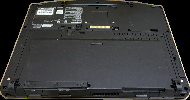 Panasonic ToughBook CF-54 i5-7300U@2.6GHz 8GB RAM 256GB SSD 32250 Hrs.