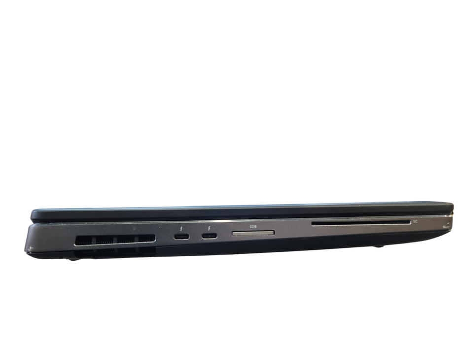 Dell Precision 7530 Xeon E-2186M 32GB DDR4 Quadro P2000 256GB NVMe
