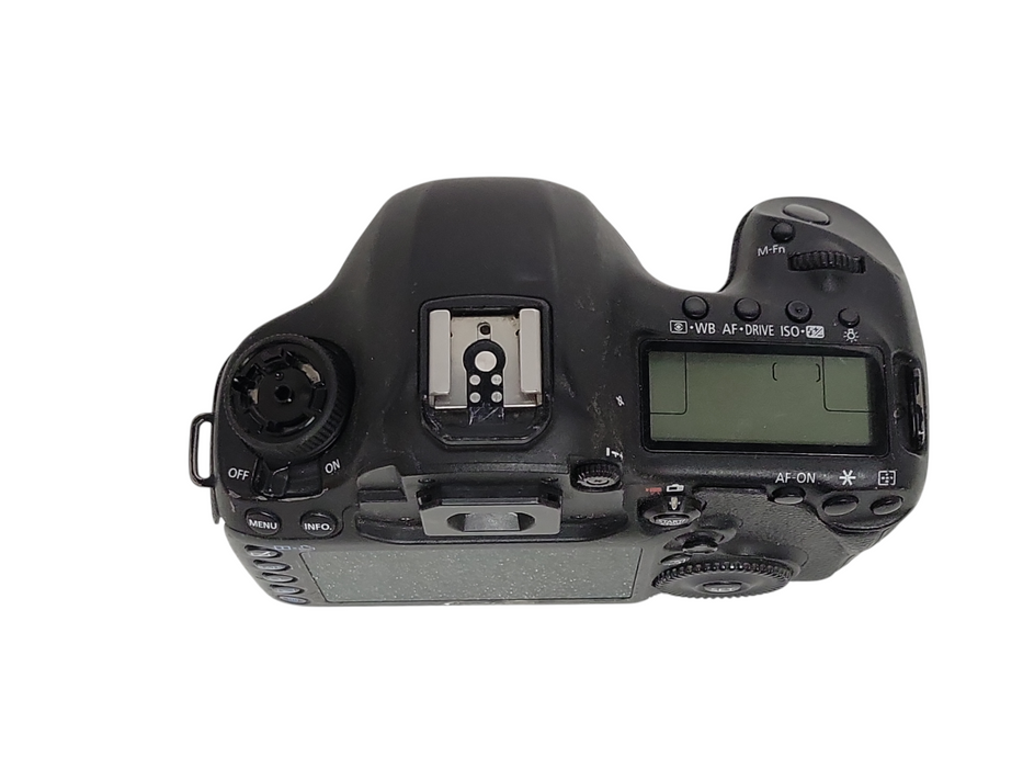 Canon EOS 5D Mark III Digital camera body only, READ