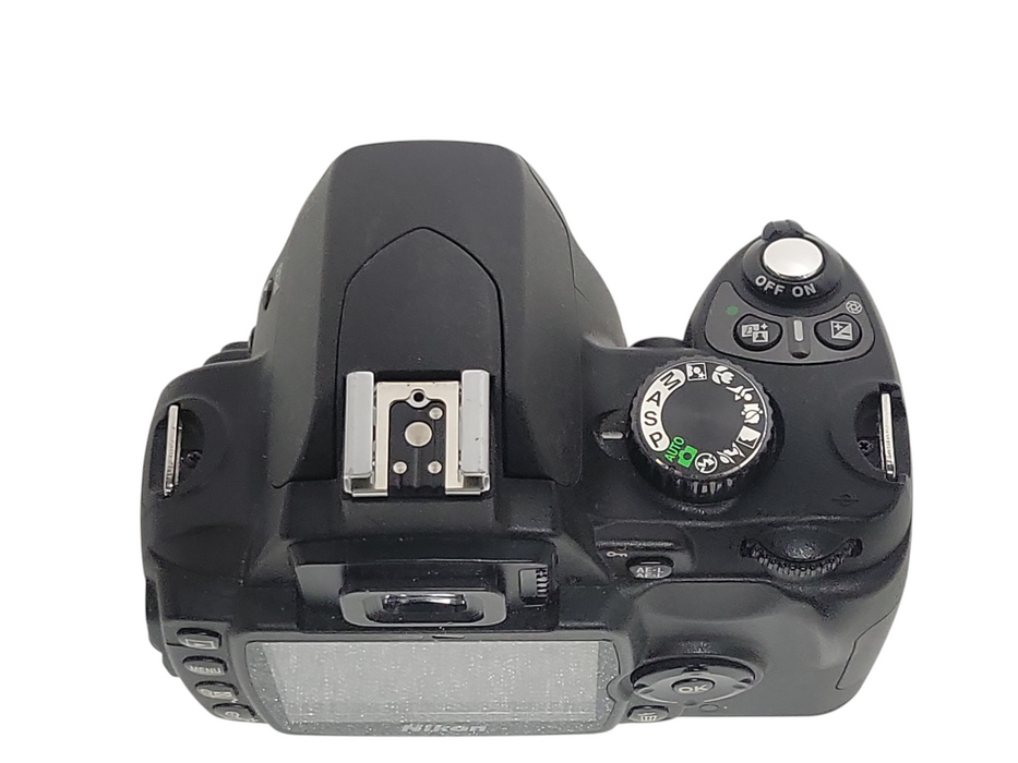 Nikon D60 digital camera body only, READ