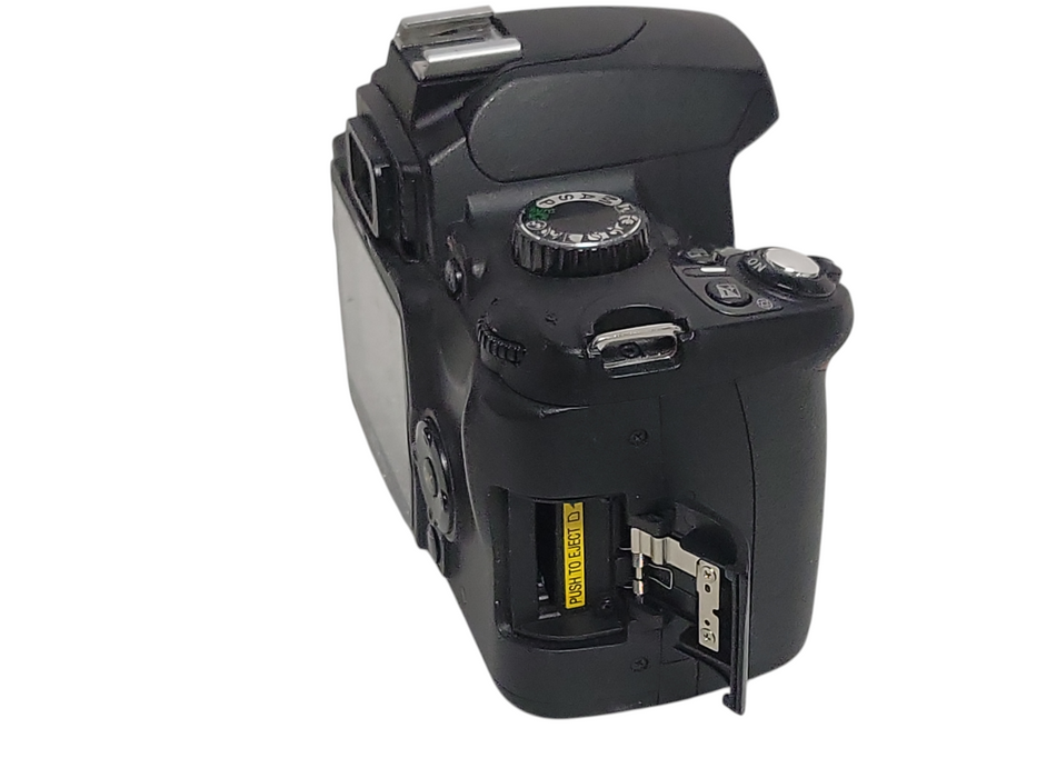 Nikon D60 digital camera body only, READ
