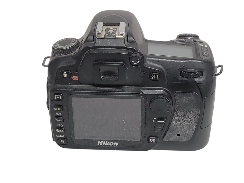 Nikon D80 digital camera body only, READ