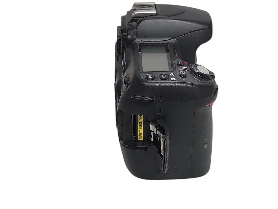 Nikon D80 digital camera body only, READ