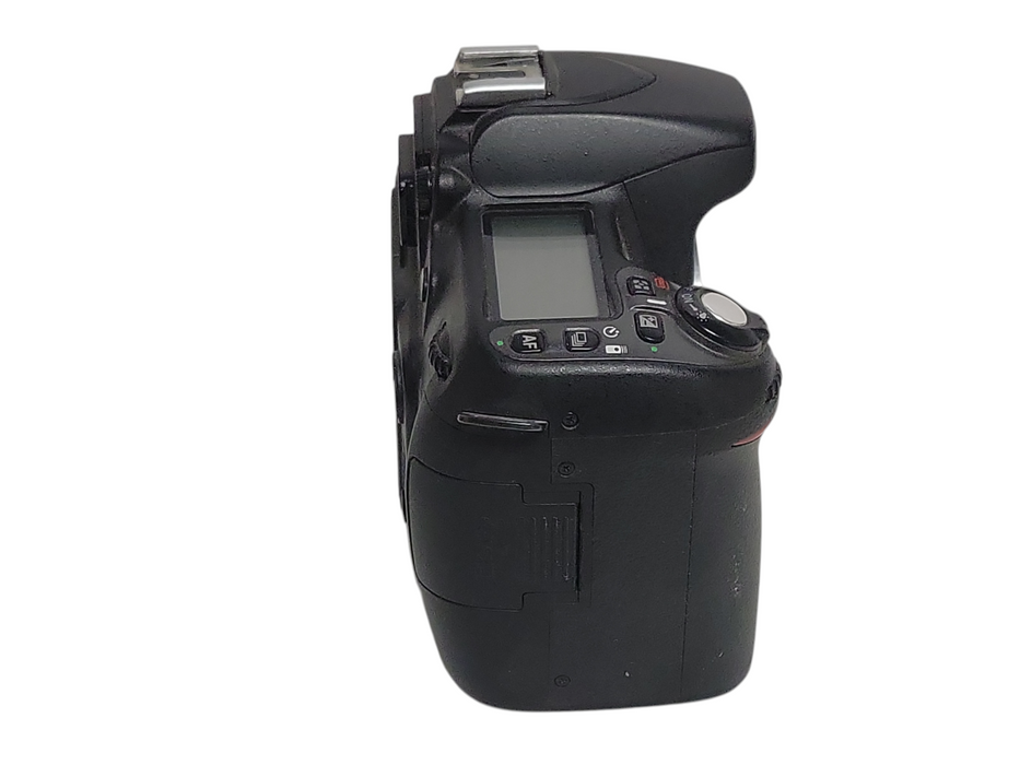 Nikon D80 digital camera body only, READ