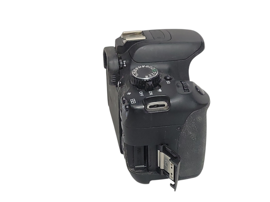 Canon EOS Rebel T4i digital camera body only, READ