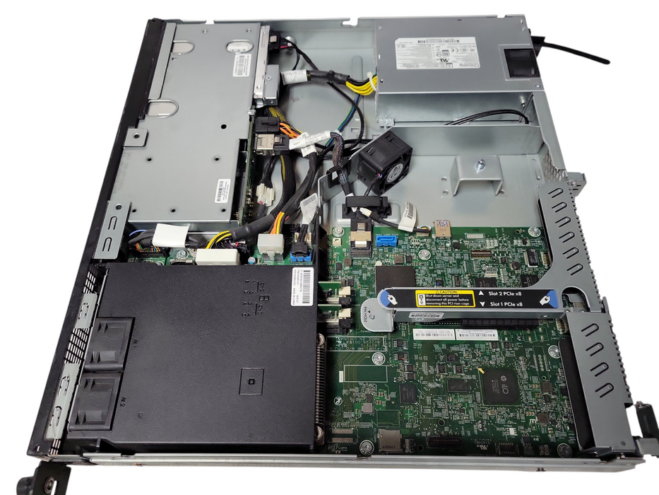 HP ProLiant DL20 Gen9 - 1x Xeon E3-1240 v6, 16GB DDR4, B140i - No HDD