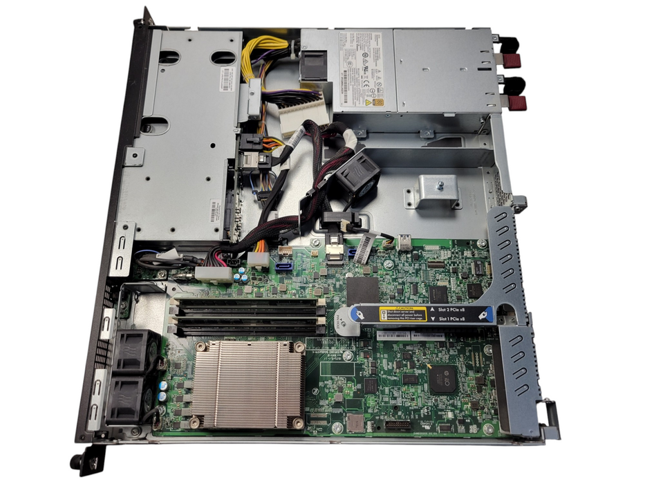 HP ProLiant DL20 Gen9 - E3-1230 v6 16GB DDR4 B140i 2x 550W PSU