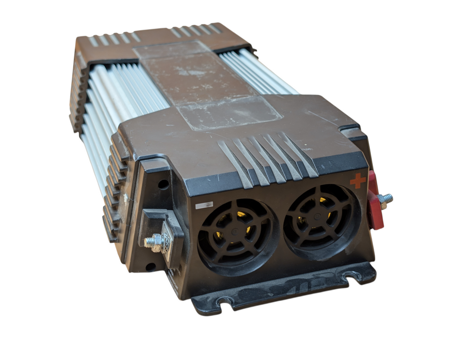 MotoMaster Eliminator Power Inverter, 1500W 12VDC to 120VAC