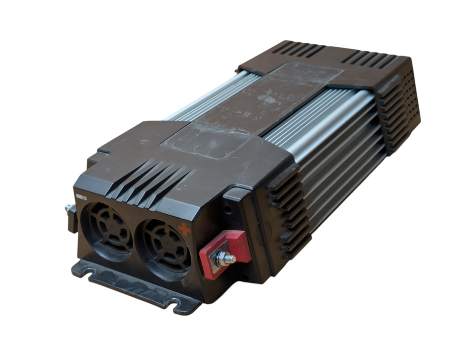 MotoMaster Eliminator Power Inverter, 1500W 12VDC to 120VAC