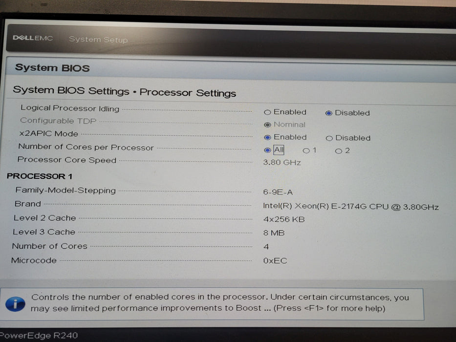 DELL PowerEdge R240 Intel Xeon E-2174G @ 3.80GHz 8GB RAM H330 RAID 3.5"