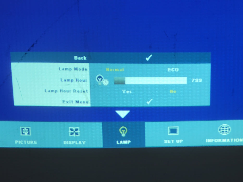 Dell 1510X DLP Digital Projector - HDMI, 799 Lamp Hours, No remote