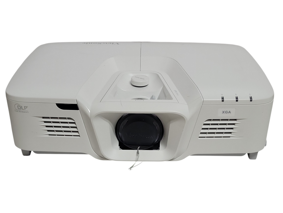 viewsonic pro8510l 5200 lumen DLP projector, only 59 Lamp hours, no remote