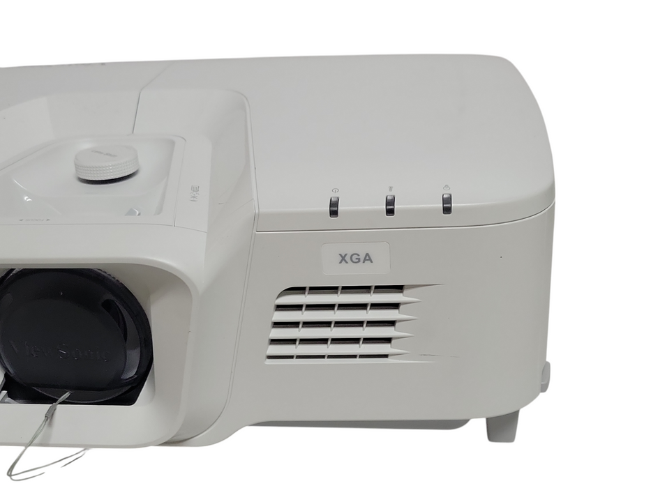 viewsonic pro8510l 5200 lumen DLP projector, only 59 Lamp hours, no remote