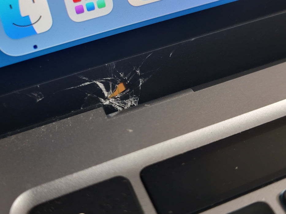 Apple Macbook Pro 2020 M1 @ 3.2GHz 8GB RAM 250GB SSD [Read | A2338]