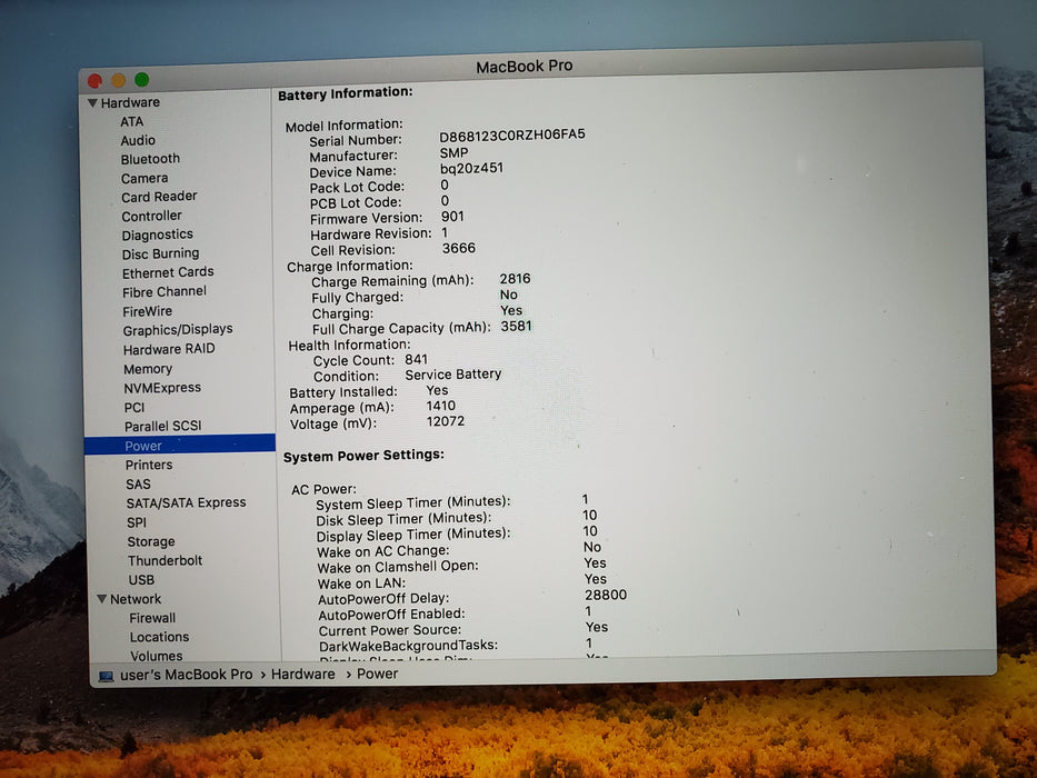 Apple MacBook Pro A1708  2017 13.3" i5-7360U 2.3GHz 8GB RAM 256GB SSD READ