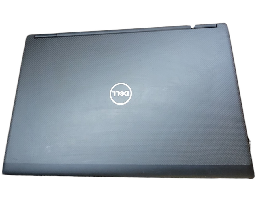 Dell Precision 7730 Xeon E-2186M 32GB DDR4 QUADRO P5200 256GB NVMe READ