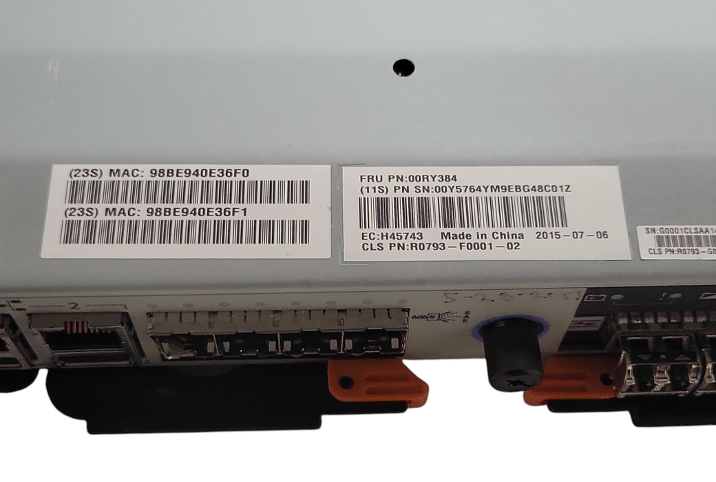 IBM 00RY384 Storwize V5000 Node Controller With Card, battery, and RAM