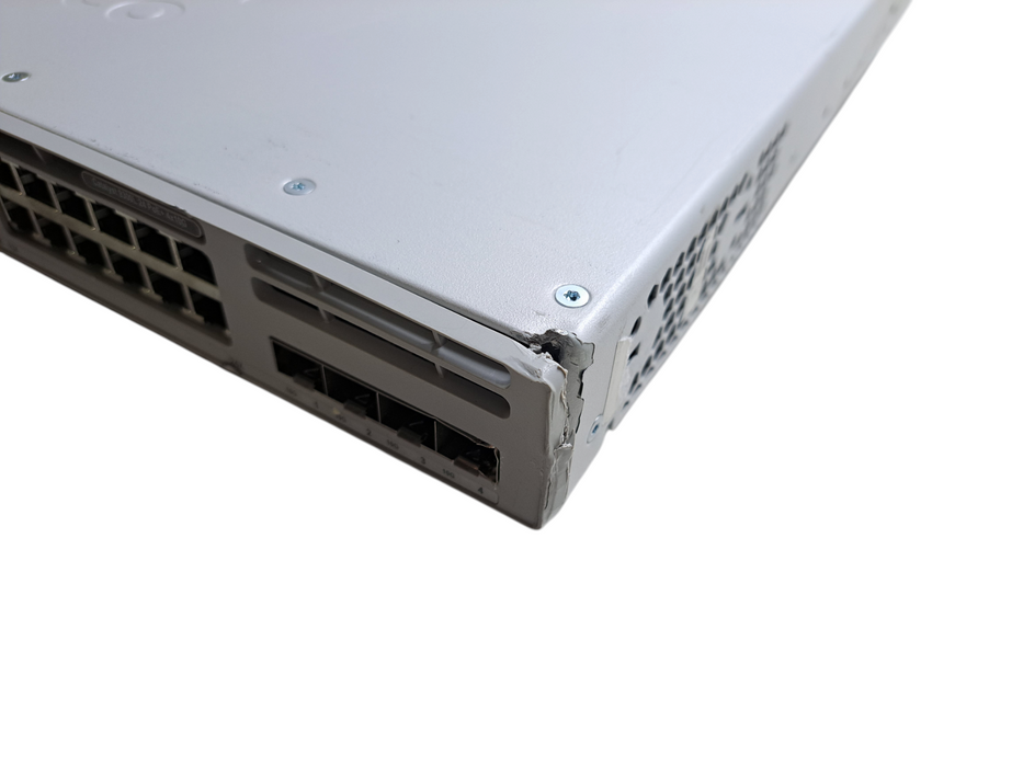 Cisco C9300L-24P-4X-E V09 | 24-Port Gigabit PoE+ Network Essentials Switch *READ