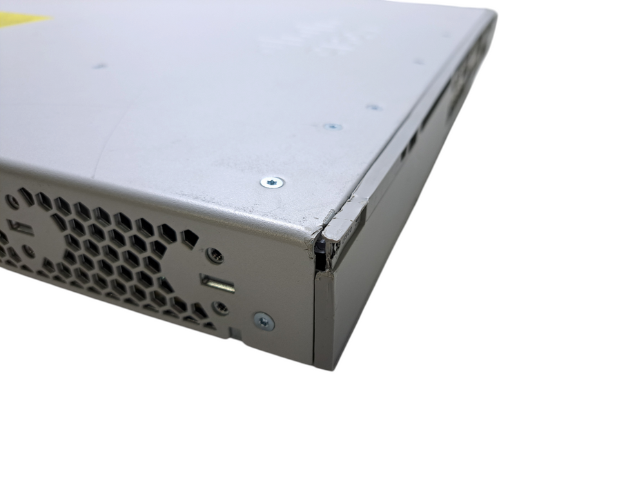 Cisco C9300L-24P-4X-E V09 | 24-Port Gigabit PoE+ Network Essentials Switch *READ