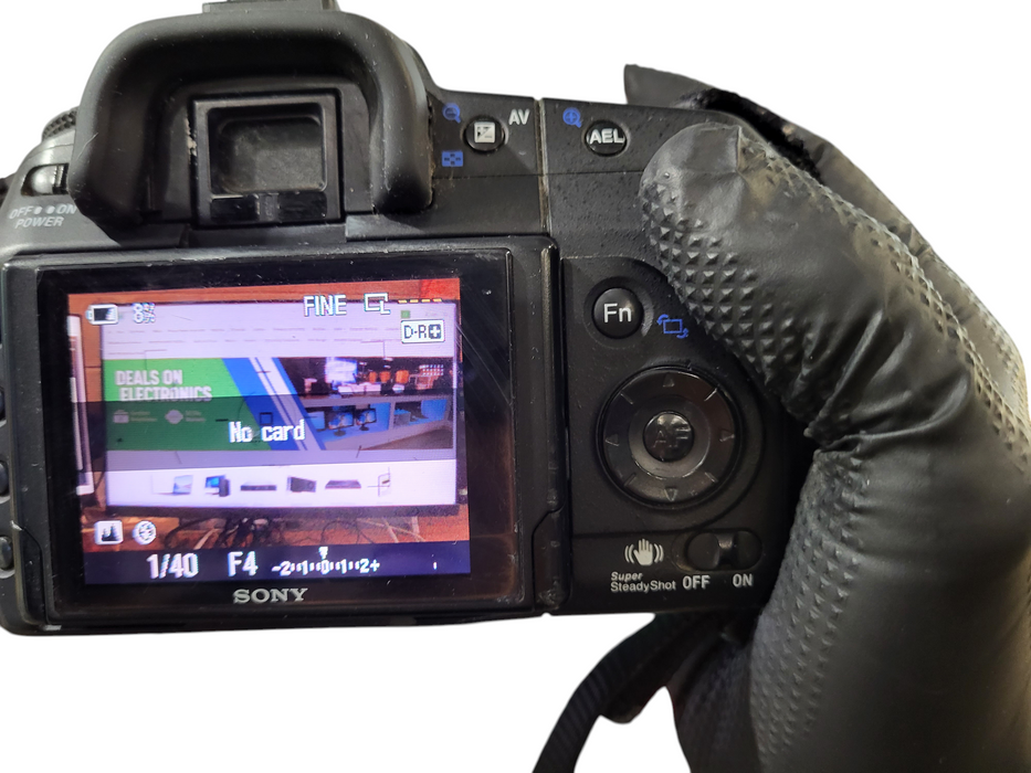 Sony DSLR-A300 Digital Camera 18-70mm Lens