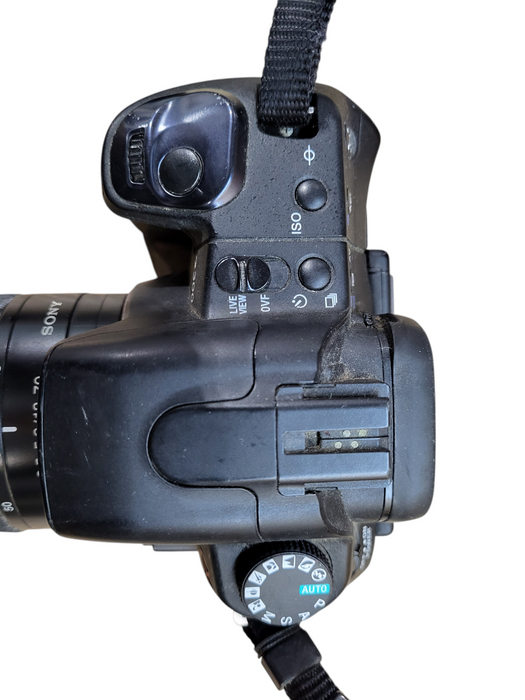 Sony DSLR-A300 Digital Camera 18-70mm Lens