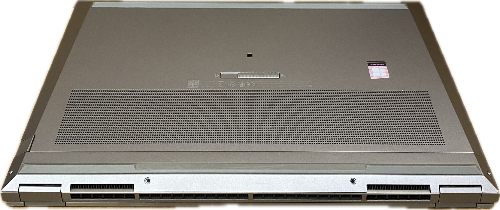 HP ZBook Fury 15 G7 XEON W-10885M 2.4GHz QUADRO T1000 4GB GPU 16GB RAM 256GB SSD