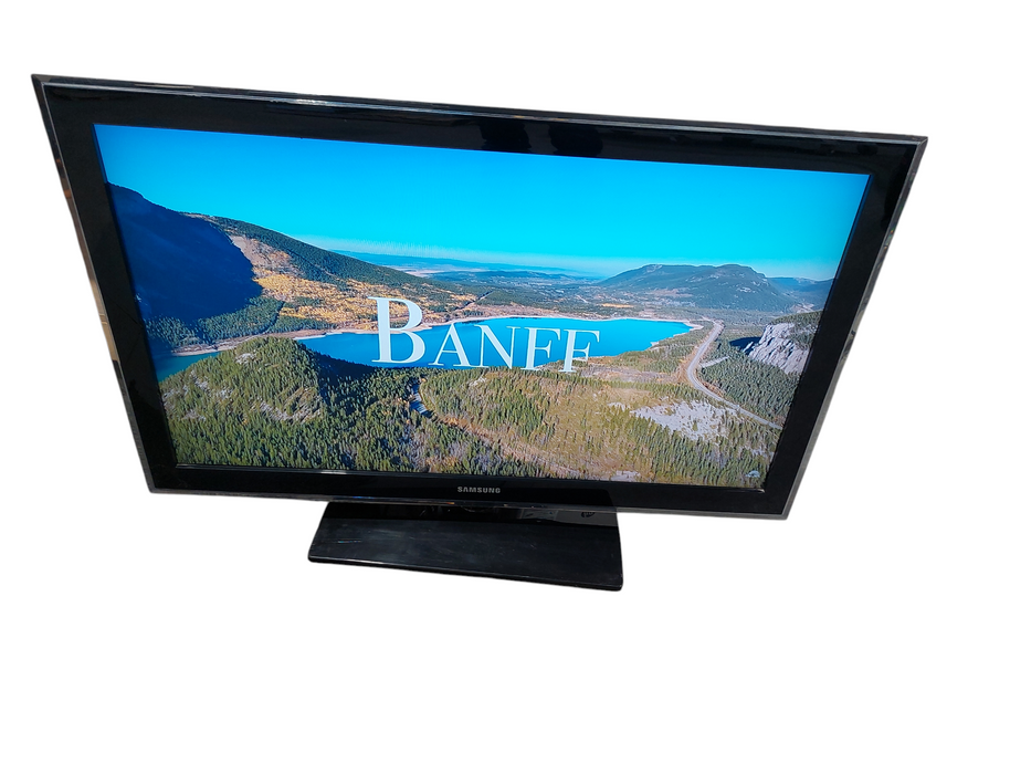 Samsung TV 40" Model: LN40D550K1F  with remote July-2011