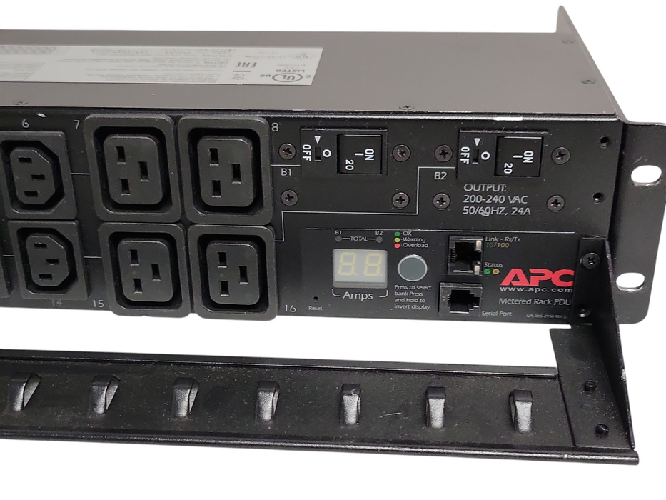 APC AP7811B 2U Rackmount Metered 30A 208V 16-Outlet PDU