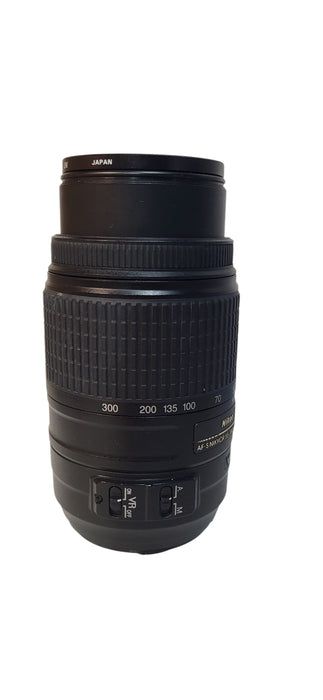Nikon AF-S DX NIKKOR 55-300mm 1:4.5-5.6G ED VR Lens