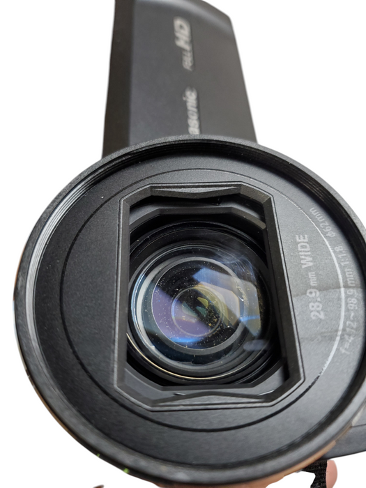 Panasonic HC-V900 Full HD Camcorder - No Battery *READ*