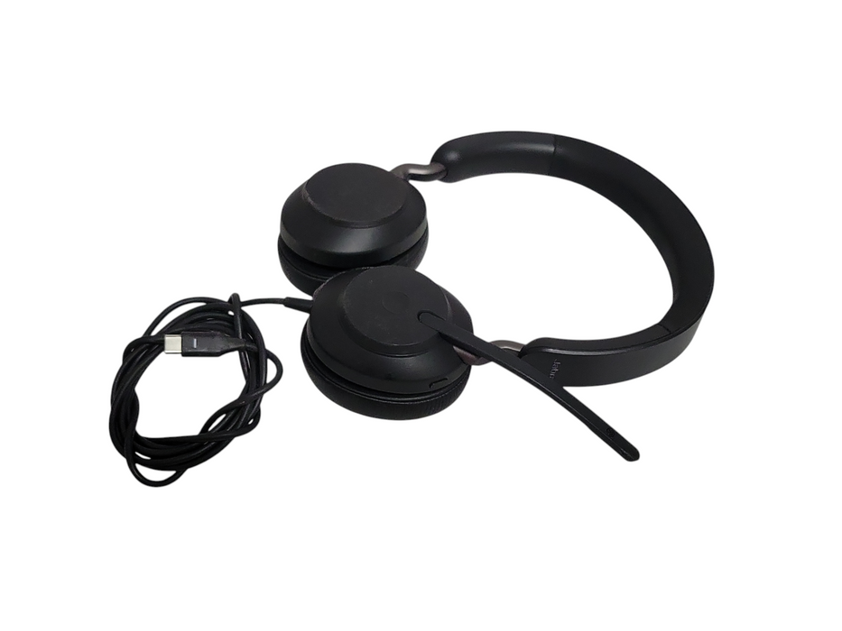 Jabra Evolve2 40 HSC130 USB-C Black UC Wired Headset with Case