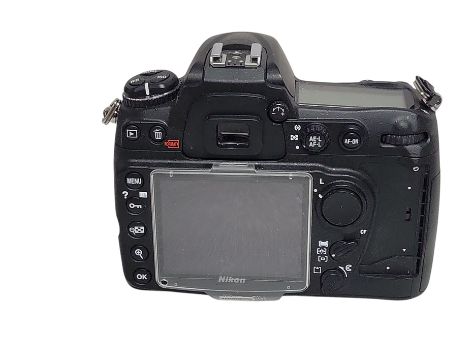 Nikon D300 12.3MP Digital SLR Camera Body only, READ