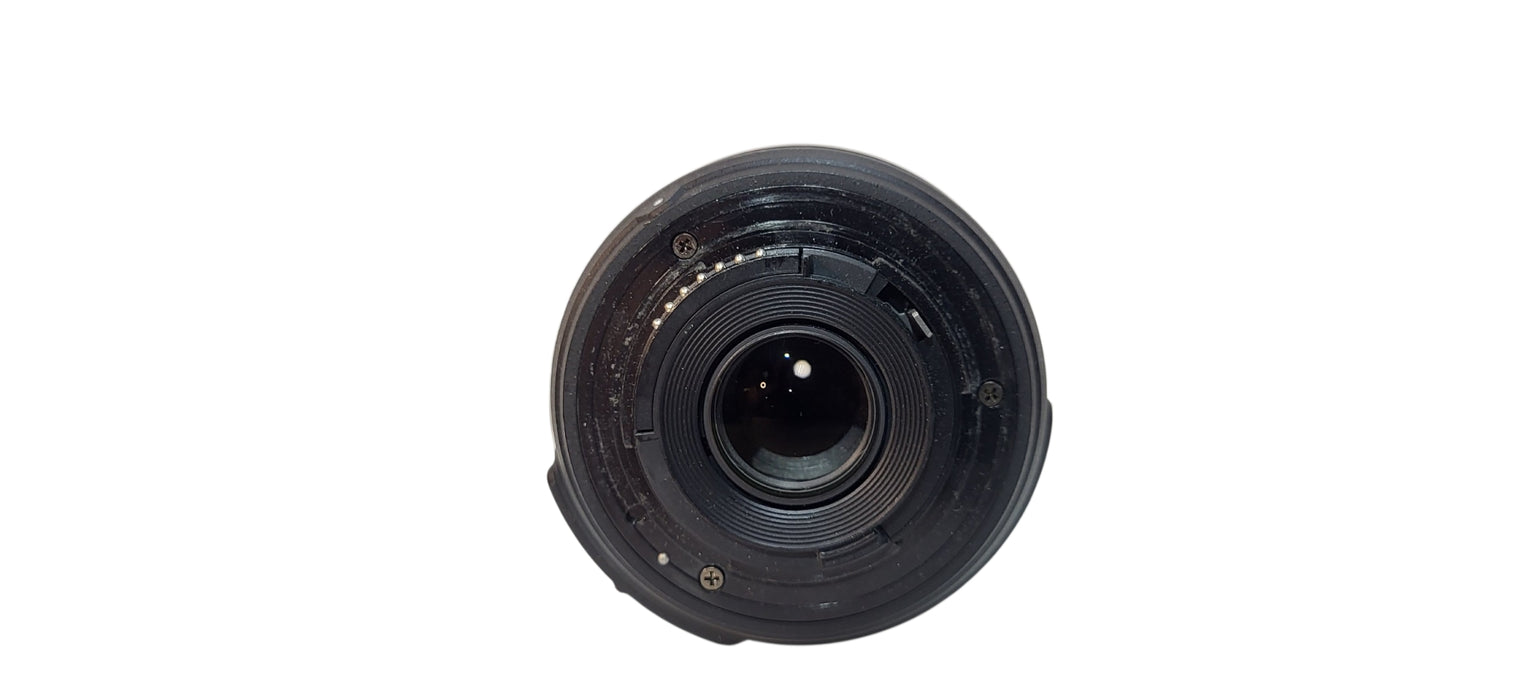 Nikon DX Nikkor VR AF-S 18-55mm 1-3.5-5.6 G