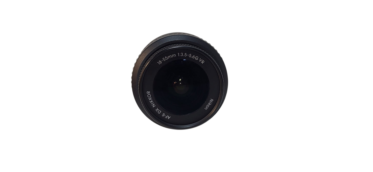 Nikon DX Nikkor VR AF-S 18-55mm 1-3.5-5.6 G